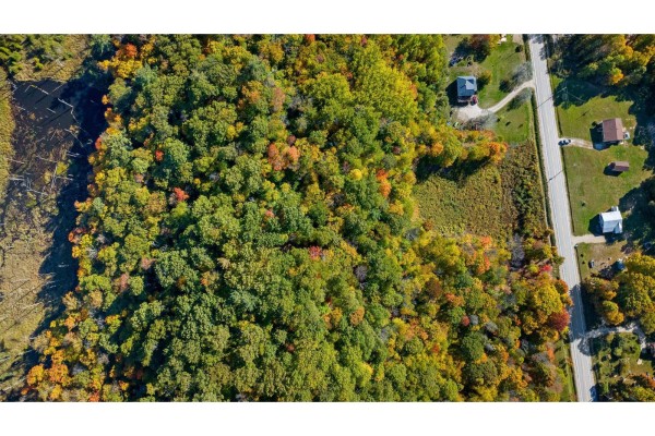 Ch. De Point Comfort, Gracefield, QC J0X1W0 Photo 4