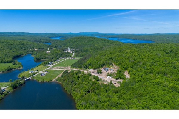 Ch. Germain, #10, Saint Aime Du Lac Des Iles, QC J0W1J0 Photo 2