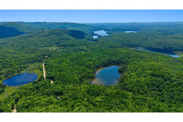 Ch. Picard, Lac Sainte Marie, QC J0X1Z0 Photo 5