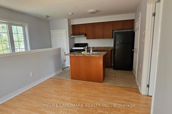 Coach - 109 Northvale Road, Markham, ON L6B1H6 Photo 4