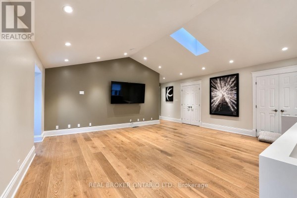 Coach House - 361 Main Street N, Markham, ON, photo 2
