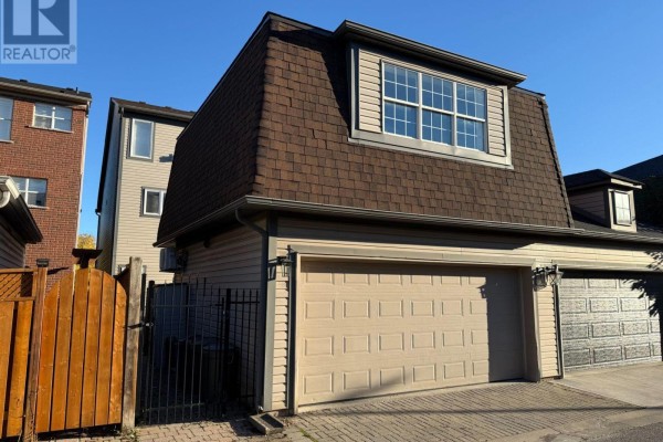 Coach House Apt - 247 Roxton Road, Oakville, ON M6G3R1 Photo 2