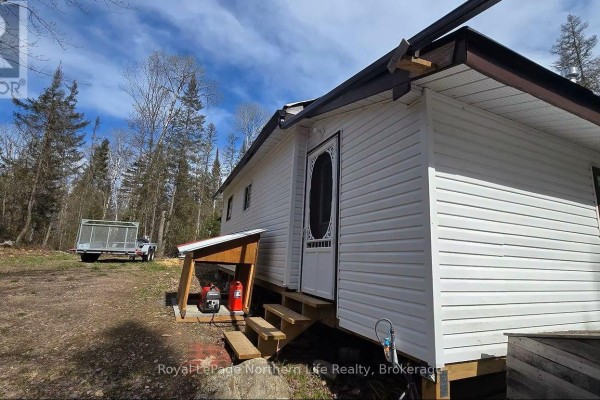 Con B Pt Lot 14, Papineau Cameron, ON, photo 2