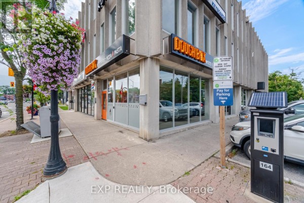 Corner - 230 Lakeshore Road E, Mississauga, ON L5G1G7 Photo 3