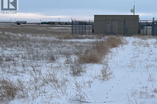 Corner Of Highway 1 & 884, Suffield, AB T0J2N0 Photo 2
