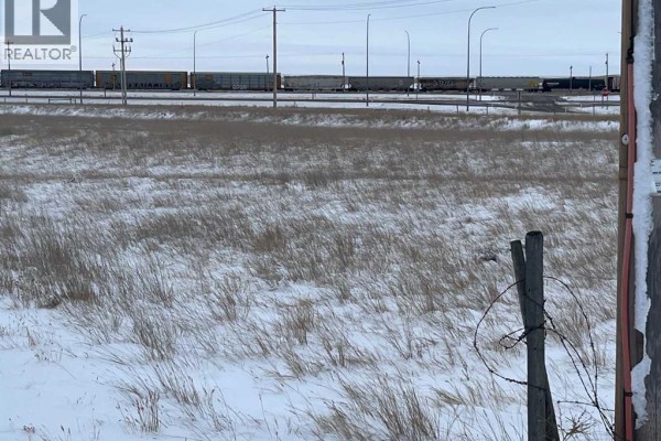Corner Of Highway 1 & 884, Suffield, AB T0J2N0 Photo 3