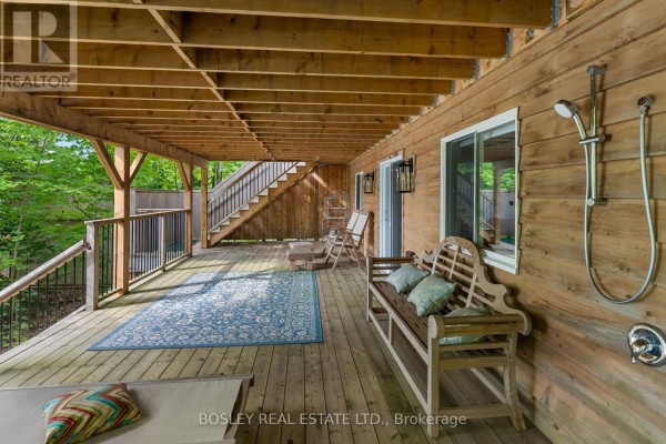 Primary Bedroom - Cottage - 152 Farlain Lake Road E, Tiny, ON L9M0B5 Photo 4