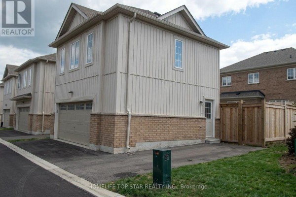 Couch House - 29 Woodway Lane, Markham, ON L6B0N4 Photo 2