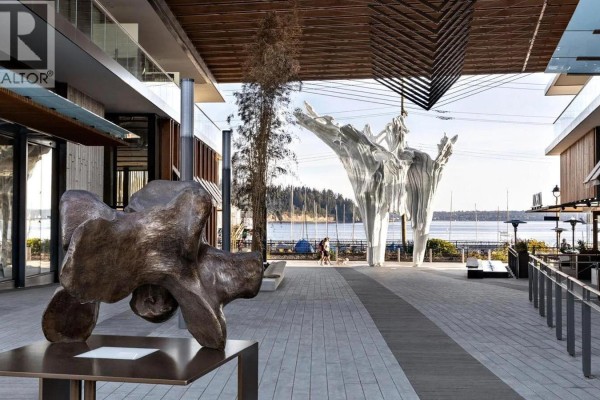 Cru 04 1328 Marine Drive, West Vancouver, BC V7T1B5 Photo 4