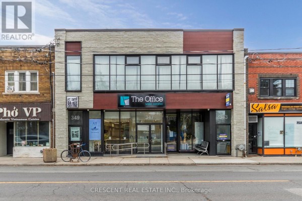 Cubicle 4 - 347 Jane Street, Toronto, ON M6S3Z3 Photo 4