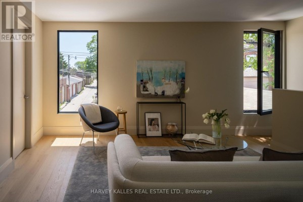 Laundry room - D - 157 Hallam Street, Toronto, ON M6H1X3 Photo 4