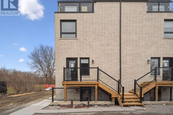 D - 5 Hopperton Drive, Toronto, ON, photo 2
