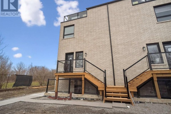 D - 5 Hopperton Drive, Toronto, ON, photo 3