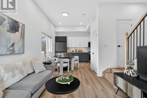 Dining room - D - 5 Hopperton Drive, Toronto, ON M2L2S5 Photo 5