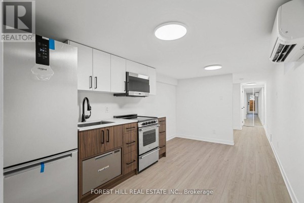 D - 69 Claybrooke Street, Toronto, ON M6M3P8 Photo 5