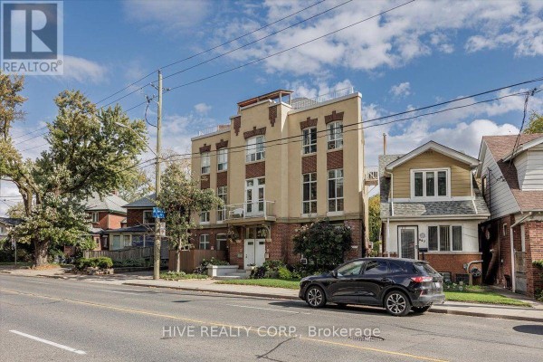 D - 957 Broadview Avenue, Toronto, ON, photo 2