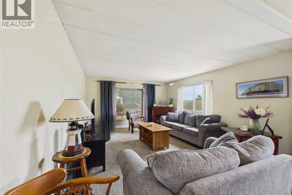 Bedroom - D12, 5500 Womacks, Blackfalds, AB T0M0J0 Photo 4