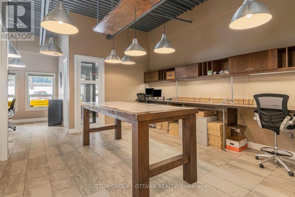 D19 - 2285 St Laurent Boulevard, Ottawa, ON K1G4Z7 Photo 5
