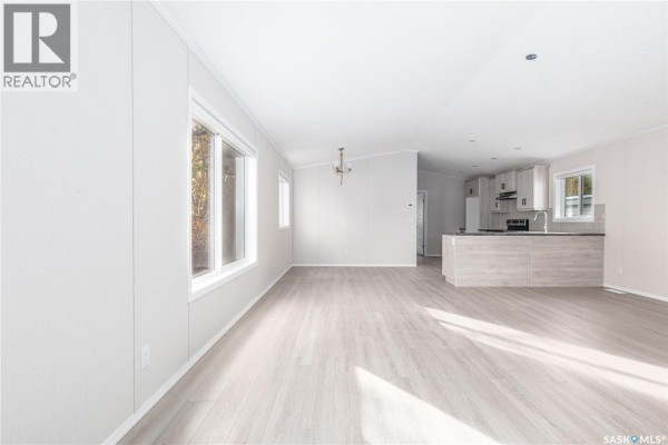 Kitchen - D6 1455 9th Avenue Ne, Moose Jaw, SK S6J1C6 Photo 5
