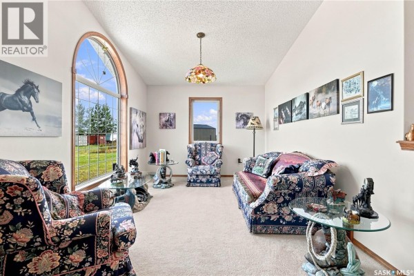 Laundry room - Daniel Acreage, Regina Beach, SK S0G4C0 Photo 5