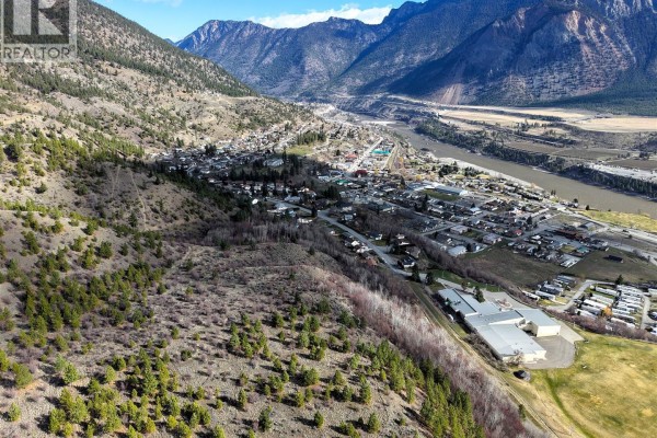 Dl596 Columbia Street, Lillooet, BC V0K1V0 Photo 4