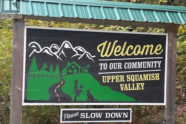 Dl990 Nw Magee Road, Squamish, BC V0N3G0 Photo 5