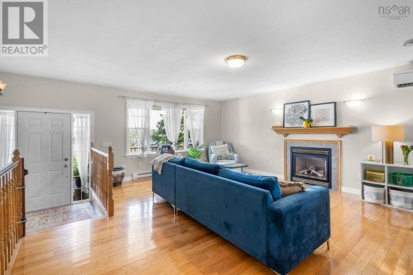 Bedroom - Dr. 43 Bayview Drive, Head Of St  Margarets Bay, NS B2Z2A5 Photo 5