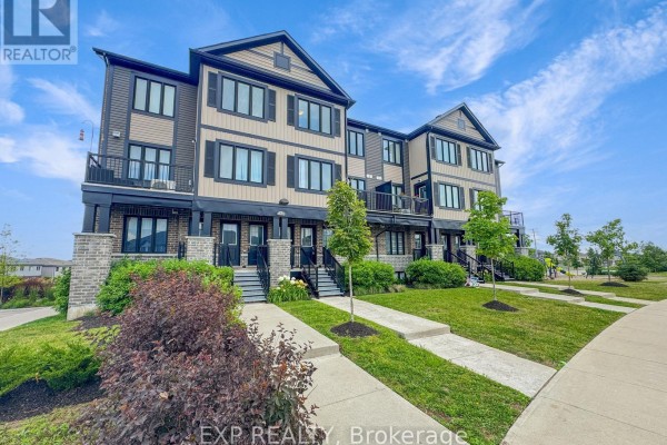 E - 150 Rochefort Street, Kitchener, ON, photo 2
