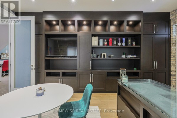 E - 609 Marlee Avenue, Toronto, ON M6B3J6 Photo 4