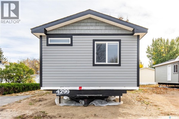 4pc Bathroom - E19 1455 9th Avenue Ne, Moose Jaw, SK S6J1C6 Photo 3