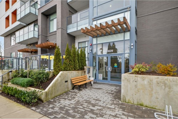 E512 10829 140 Street, Surrey, BC, photo 2