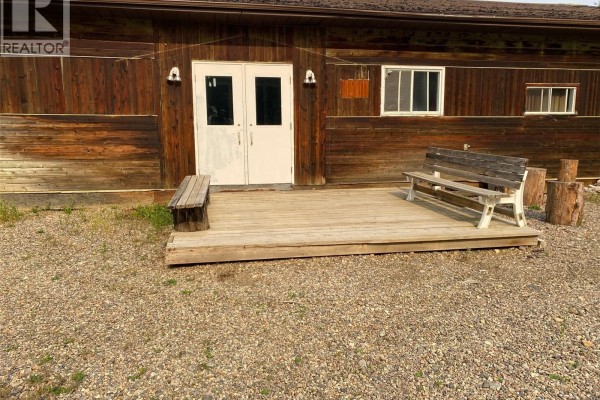 Elaine Lake Lodge, Weyakwin, SK S0J0E3 Photo 3