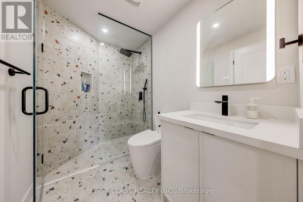 Ensuite 3 - 431 Roxton Road, Toronto, ON M6G3R5 Photo 5