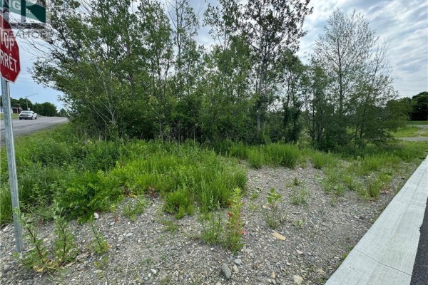 Evangeline Street, Grand Sault/grand Falls, NB, photo 3