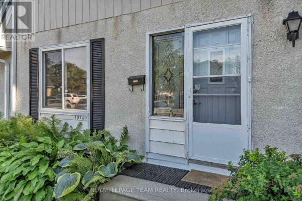 Bathroom - F - 1516 Beaverpond Drive, Ottawa, ON K1B3R9 Photo 4
