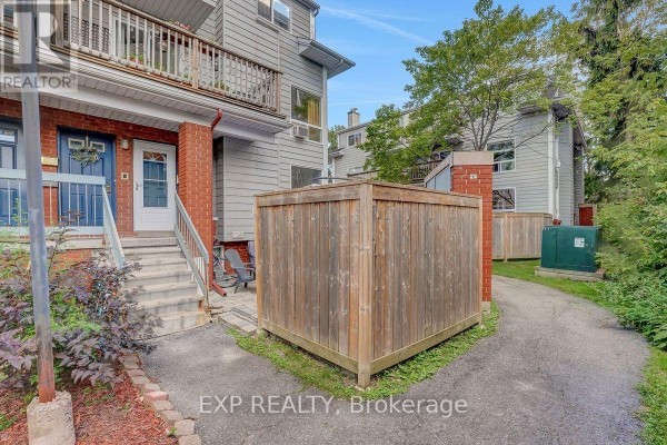 F - 20 Hart Avenue, Ottawa, ON, photo 2