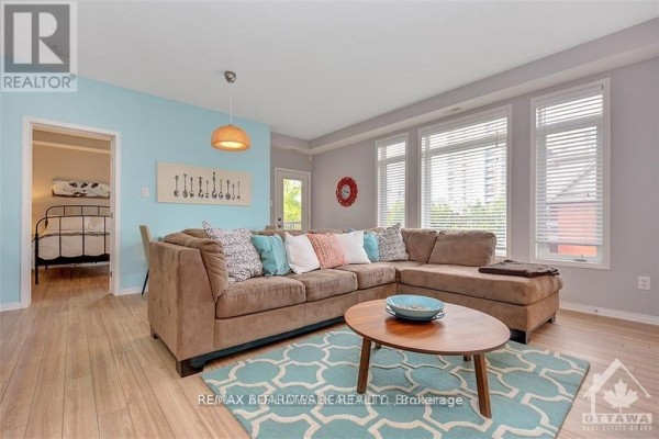 Primary Bedroom - F - 300 Meilleur Private, Ottawa, ON K1L0A2 Photo 4