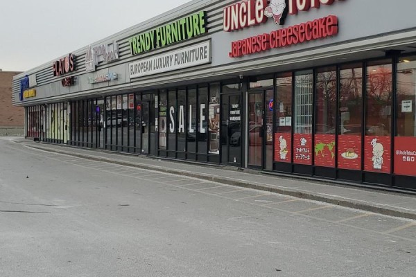 F - 39 Orfus Road, Toronto, ON M6A1L7 Photo 3