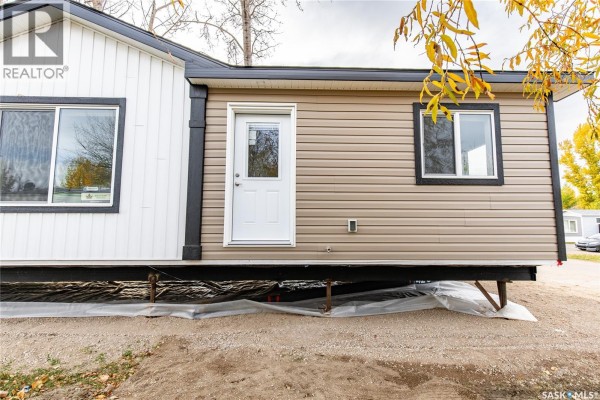 Bedroom - F9 1455 9th Avenue Ne, Moose Jaw, SK S6J1C6 Photo 4