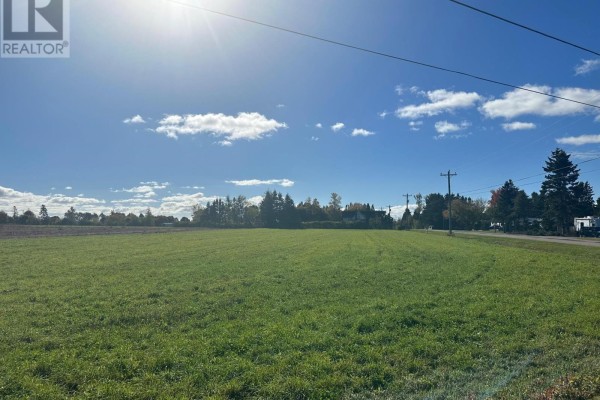 Fairway Avenue, Summerside, PE, photo 3