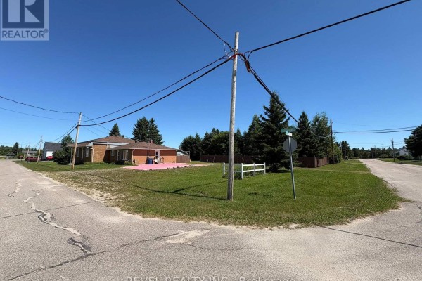 Kitchen - Fauquier - 21 Jacques Avenue, Kapuskasing, ON P0L1G0 Photo 3