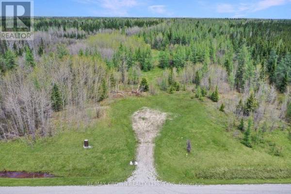 Fauquier-strickland - 319 Highway 11, Kapuskasing, ON P0L1G0 Photo 5