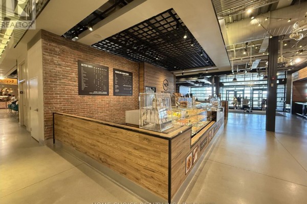 Fm23d - 17600 Yonge Street, Newmarket, ON, photo 3