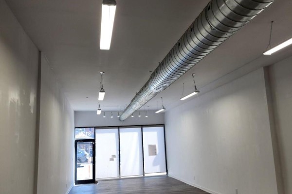 Front Main - 3126 Dundas Street W, Toronto, ON M6P2A1 Photo 3
