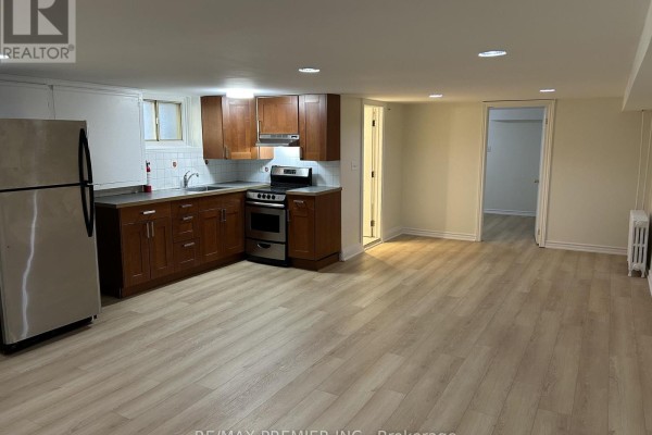 Dining room - G - 1342 Pape Avenue, Toronto, ON M4K3X2 Photo 2