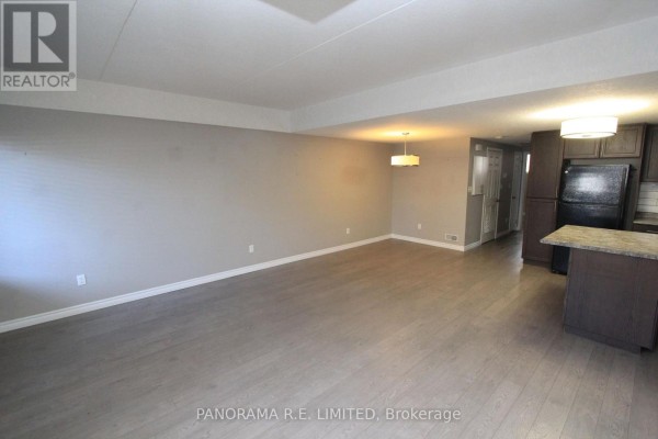 G - 243 Rachel Crescent, Kitchener, ON, photo 2