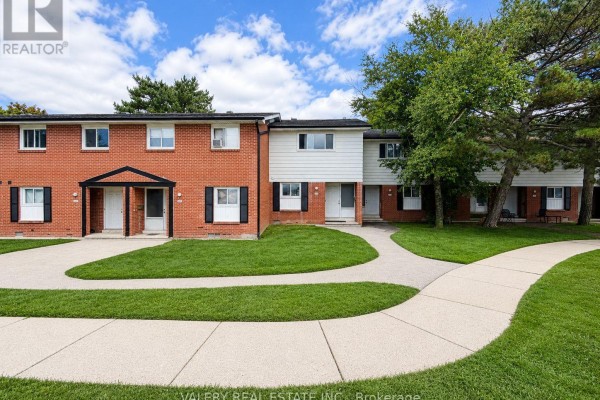 G - 520 Sunnydale Place, Waterloo