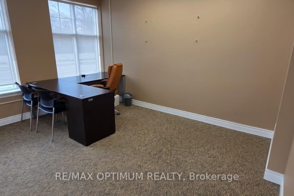G - T4 Room 1 - 400 Dundas Street, Whitby, ON L1N0K1 Photo 4