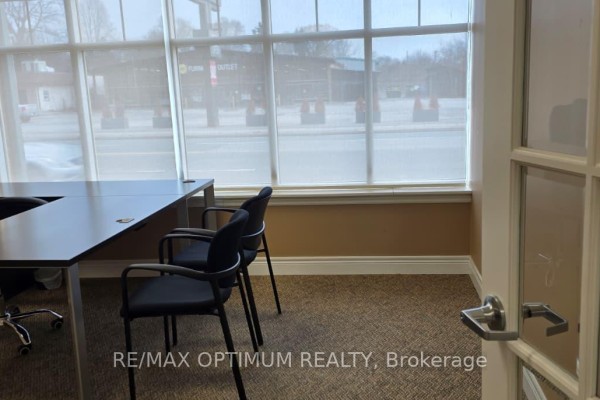 G - T4 Room 2 - 400 Dundas Street, Whitby, ON L1N0K1 Photo 4