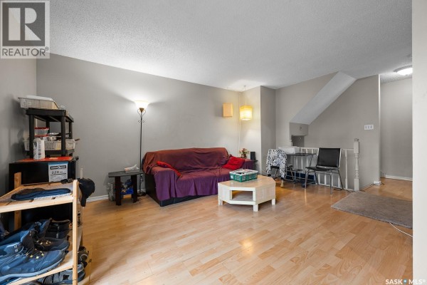 2pc Bathroom - G 4220 Castle Road, Regina, SK S4S4W1 Photo 4